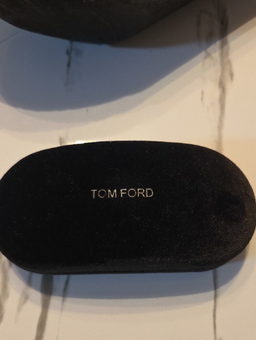 Tom Ford Black Women's Oversized Sunglasses - Picture 3 of 3